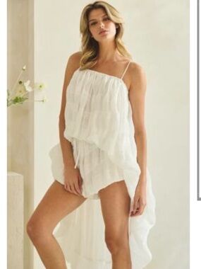 Oli & Hali 2 piece Shorts Bubble Cream High-Low Set